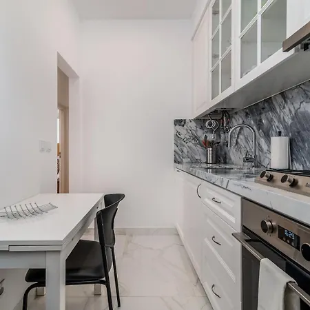 아파트 Guestready - Modern 2bedroom In Graca 리스본