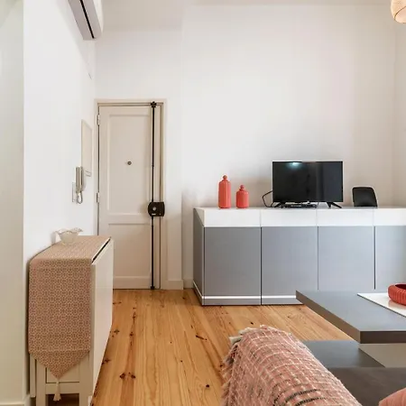 Guestready - Modern 2bedroom In Graca Лісабон